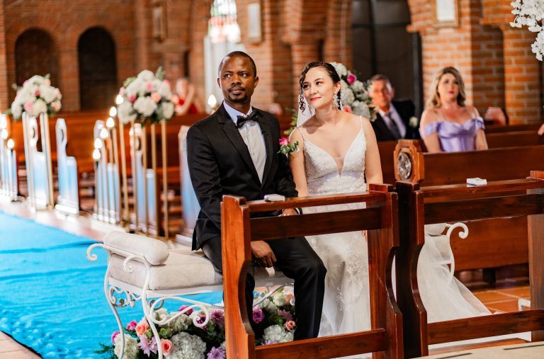 novios-ceremonia-religiosa-pereira