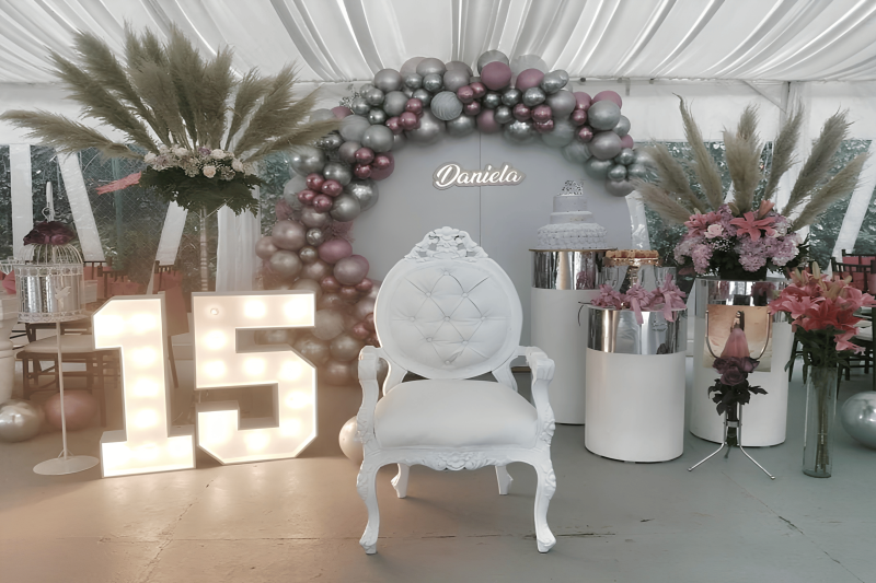Rosmery Rojas Wedding & Event planner